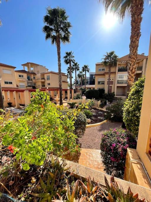 Beautiful 1 Bedroom Apartment In Albir 阿尔比尔 外观 照片