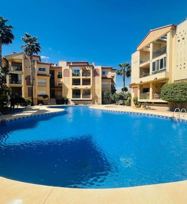 Beautiful 1 Bedroom Apartment In Albir 阿尔比尔 外观 照片