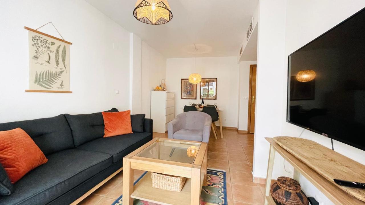 Beautiful 1 Bedroom Apartment In Albir 阿尔比尔 外观 照片
